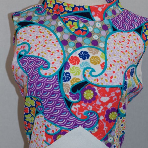 Handmade Floral Dress - Picture 8 of 16